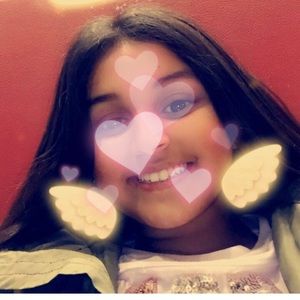 Meet your Posher, Ashley